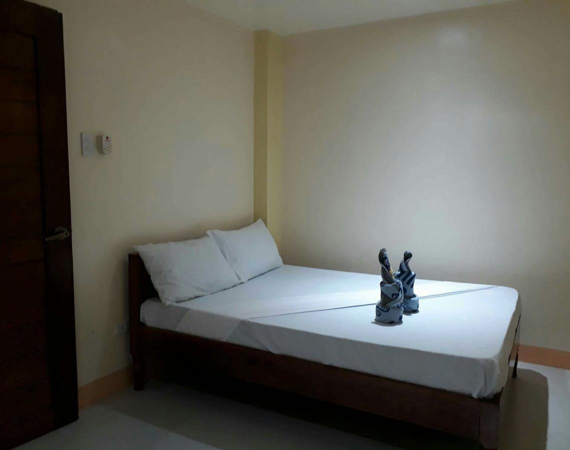 David & Vhie Homestay-David'S Guest House Эль-Нидо Экстерьер фото